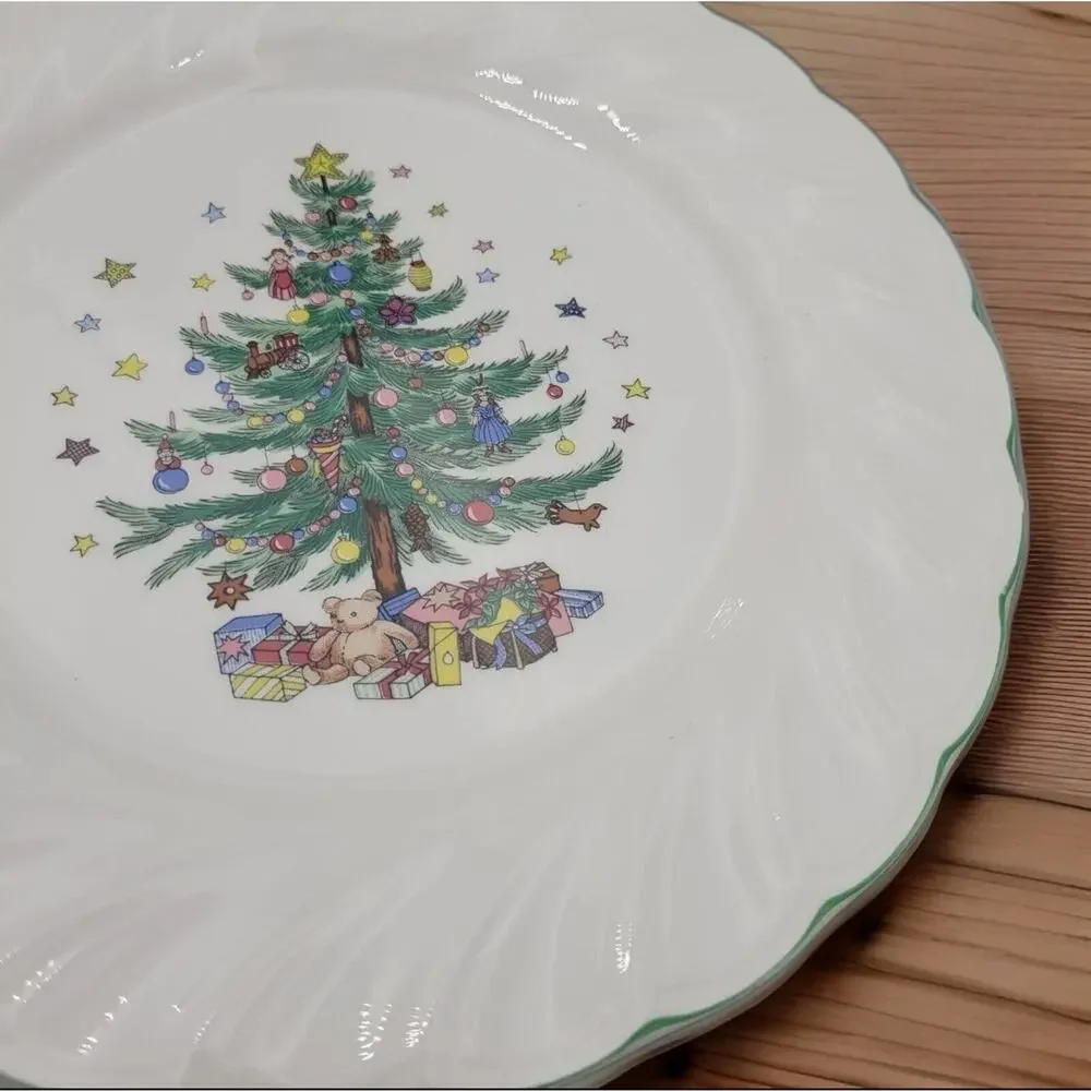 Set of 2 Nikko Happy Holidays Christmas Swirl Dinner Plates 10.75